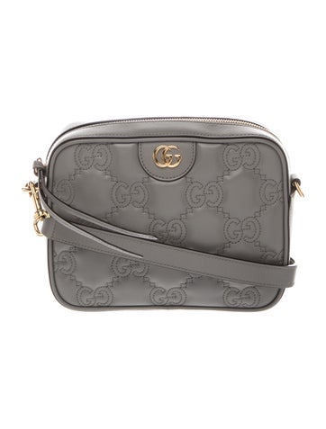 GG Signature GG Matelasse Medium