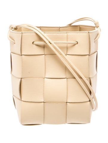 Intrecciato Cassette Bucket Bag