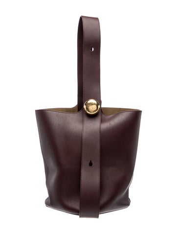 Leather Pebble Bucket Bag Medium 2024