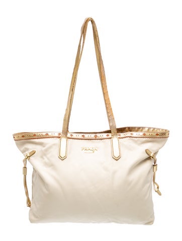 Vela Nylon Tote