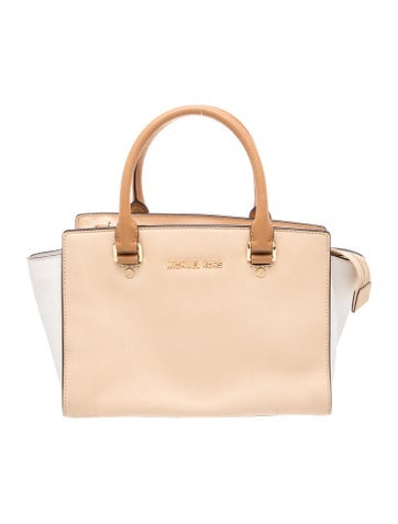 Saffiano Leather Top Handle Bag Medium