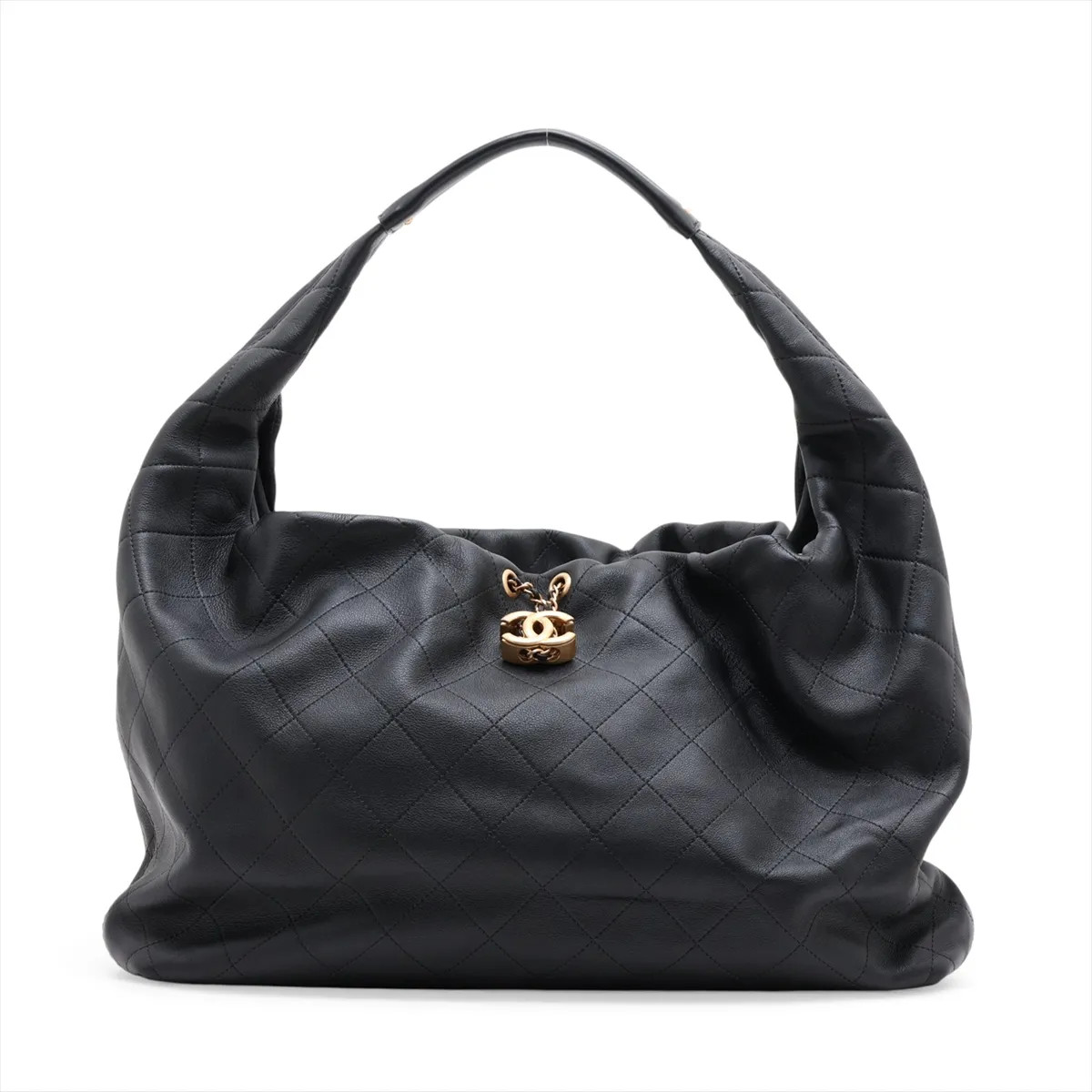 Chanel Matelasse Leather Shoulder bag Hobo Black Gold Metal Fittings random plat