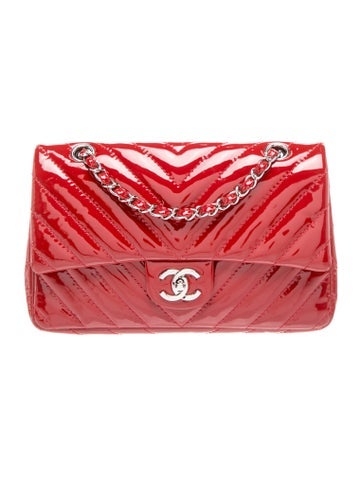 Medium Chevron Classic Single Flap Bag
