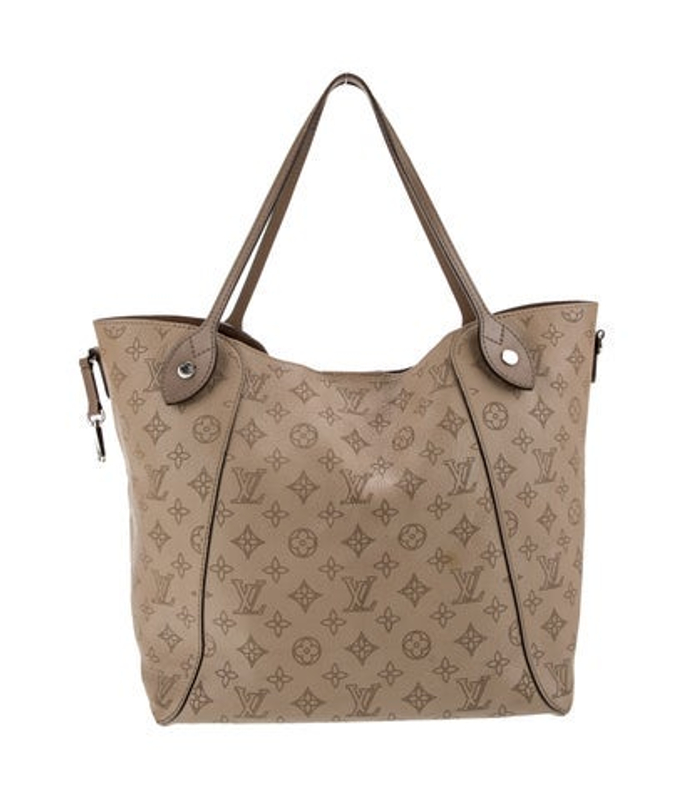 Louis Vuitton Vuitton Lv Monogram Hina Mm
