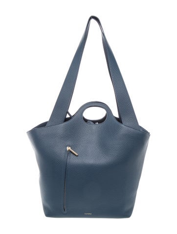 Cuyana Leather Tote