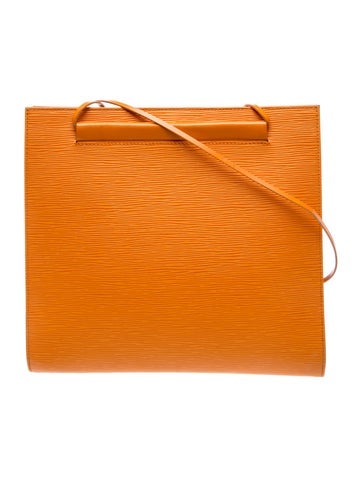 LV Monogram Voyage Medium