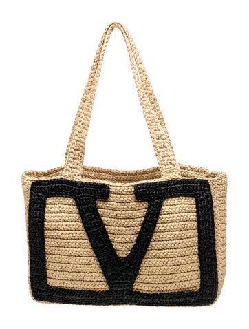 Valentino Vlogo Garavani Viva Superstar Medium
