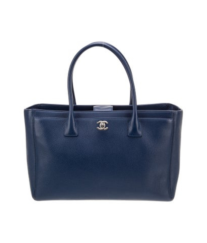 Chanel Medium Executive Cerf Tote