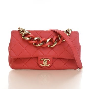 Lambskin Elegant Chain Flap Bag