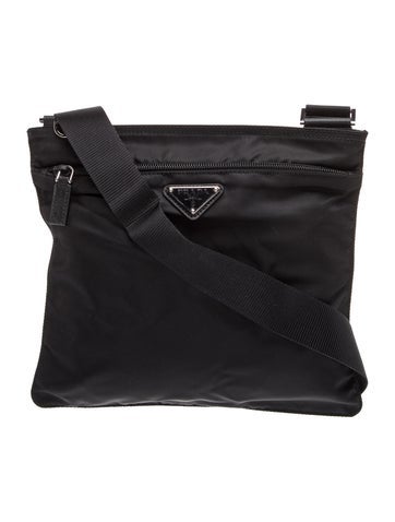 Vela Nylon Etiquette Messenger Medium