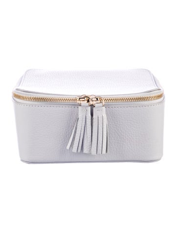 Cuyana Leather Weekender Bag