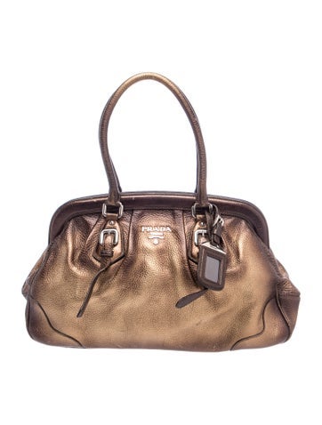 Vitello Daino Leather Top Handle Bag