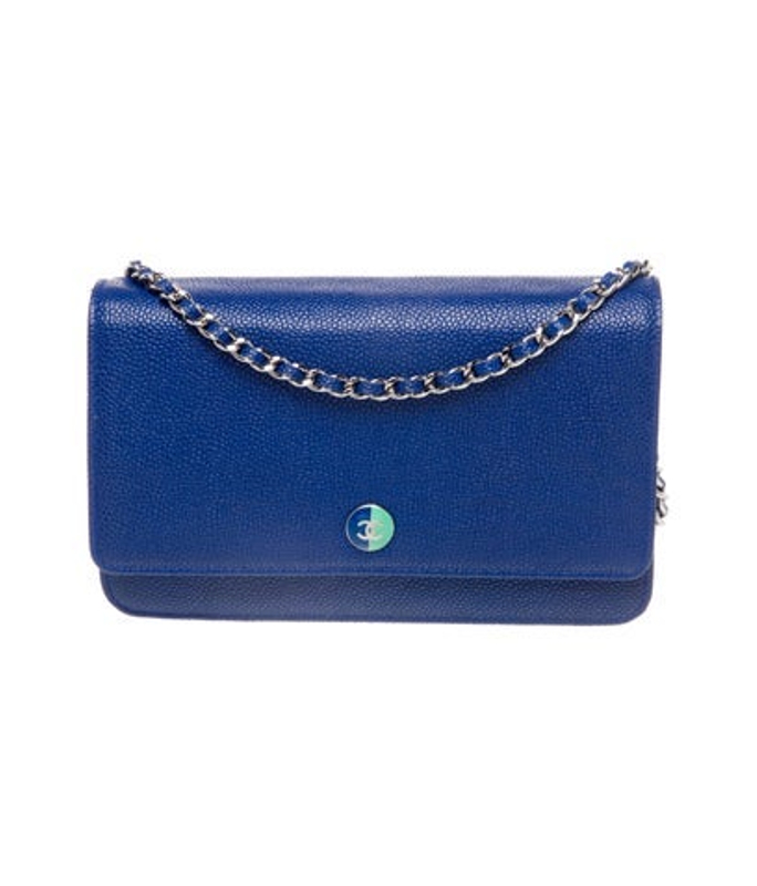 Chanel Enamel Button Cc Wallet On Chain