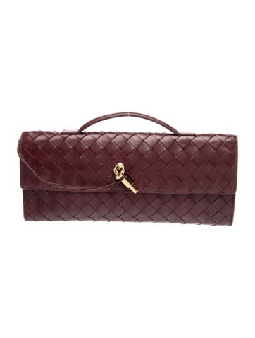 Intrecciato Andiamo Clutch