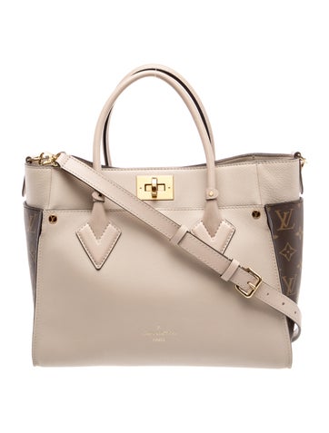 LV Monogram On My Side MM