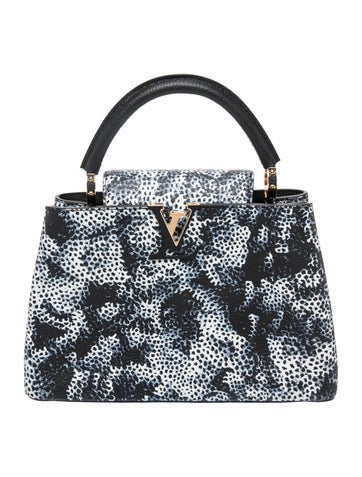 Taurillon Leather Capucines MM 2023