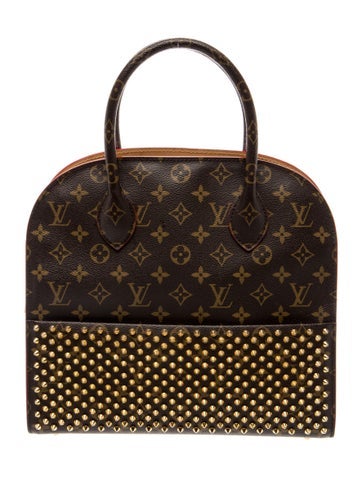LV Monogram Iconoclasts Shopping
