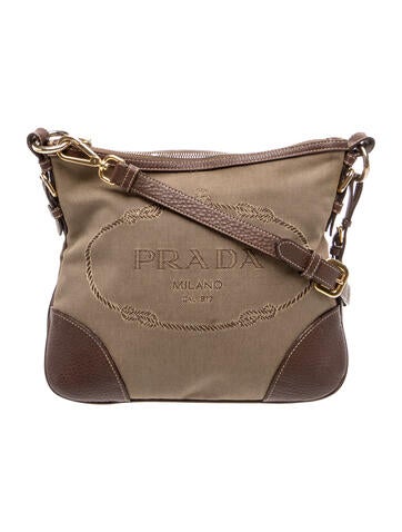 Signature Messenger Bag