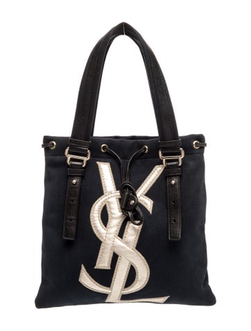 Signature Top Handle Bag Medium