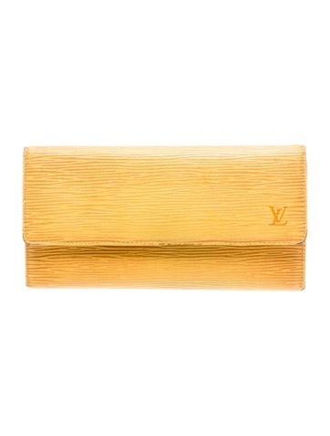 Leather Sarah Long Wallet