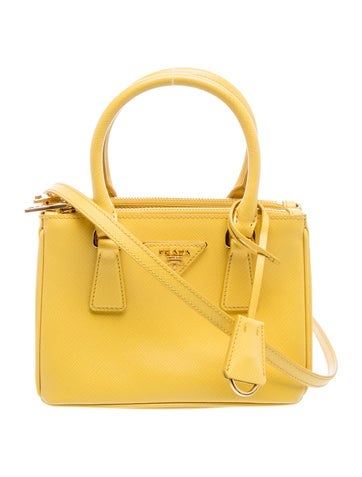 Saffiano Leather Galleria Double Zip Mini