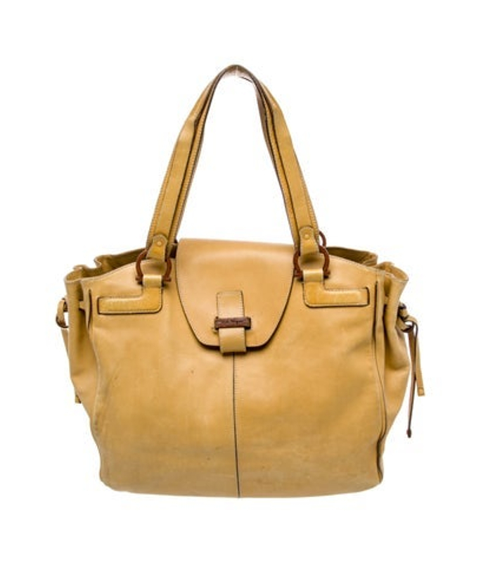 Salvatore Ferragamo Ferragamo Leather Shoulder Bag