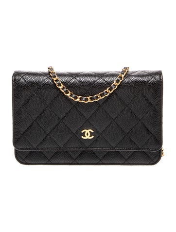Classic Quilted Wallet On Chain