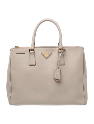 Saffiano Leather Galleria Double Zip Large