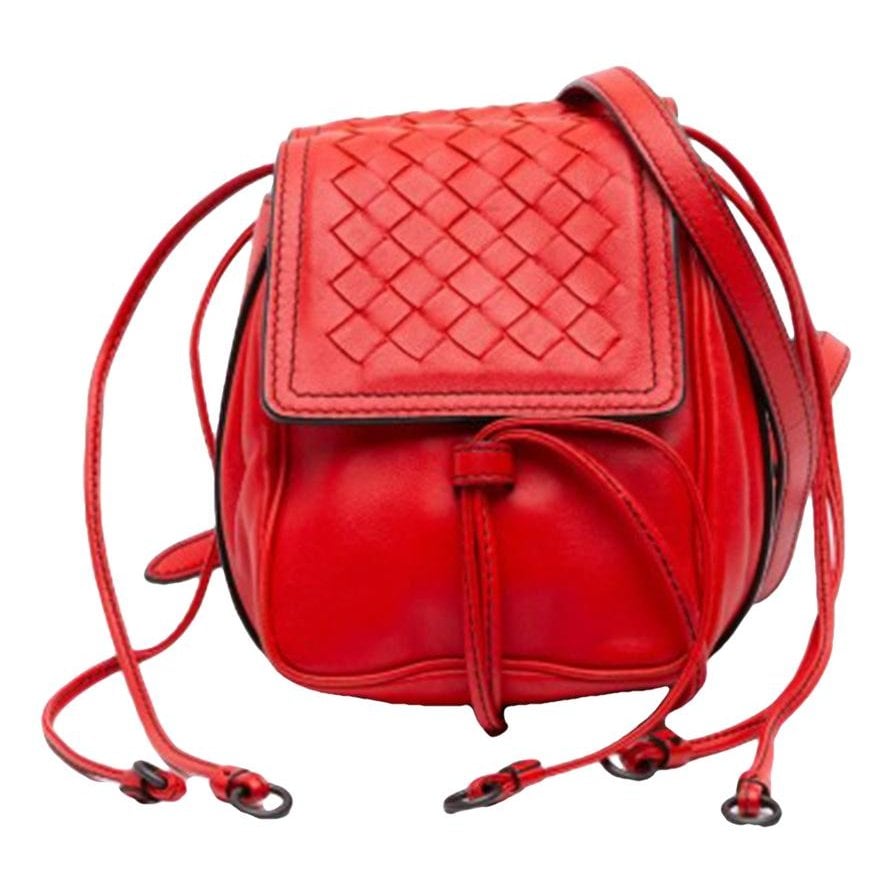 Clip leather handbag