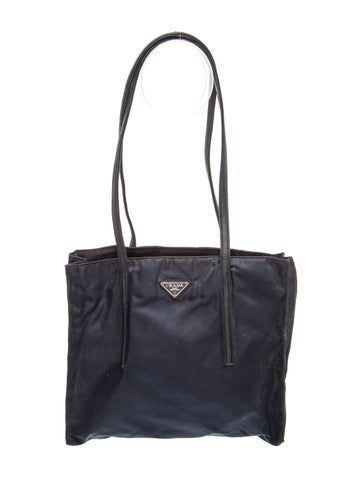 Tessuto Nylon Tessuto Nylon Enameled Triangle Tote Bag Vintage