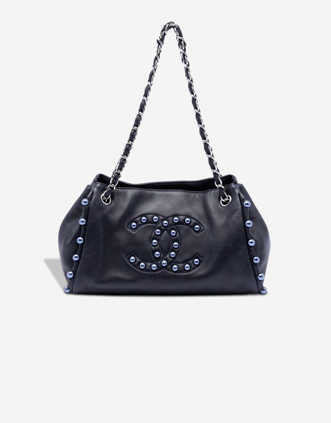 
		Accordion Tote Lamb / Pearls Black    