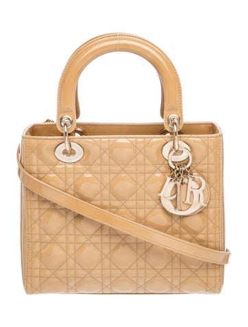 Cannage Lady Dior Medium