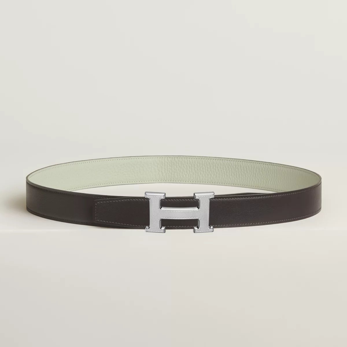 H Guillochee belt buckle & Reversible leather strap 32 mm