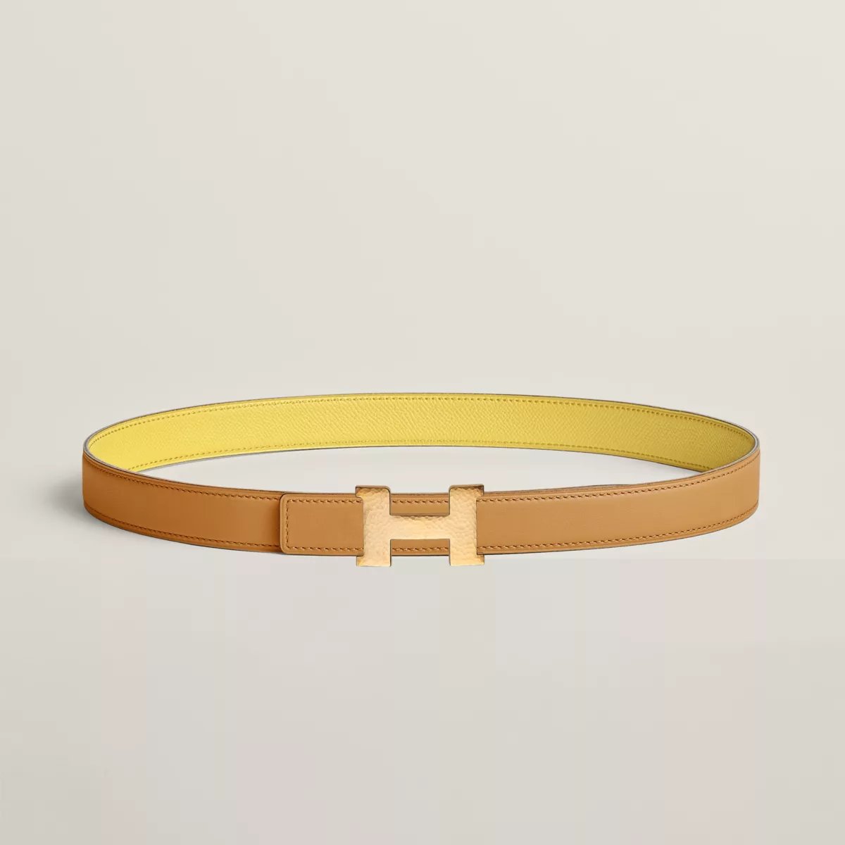 Mini Constance Martelee belt buckle & Reversible leather strap 24 mm