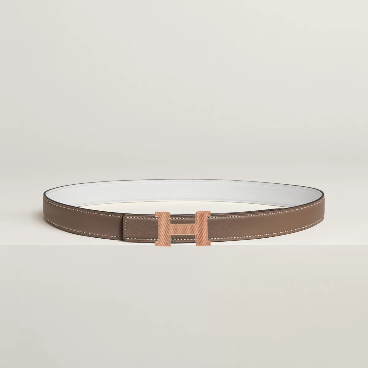 Mini Constance Guillochee belt buckle & Reversible leather strap 24 mm