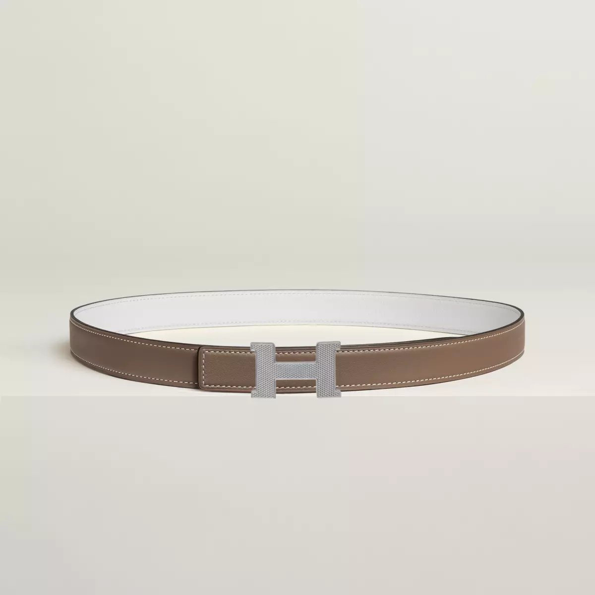 Mini Constance Guillochee belt buckle & Reversible leather strap 24 mm