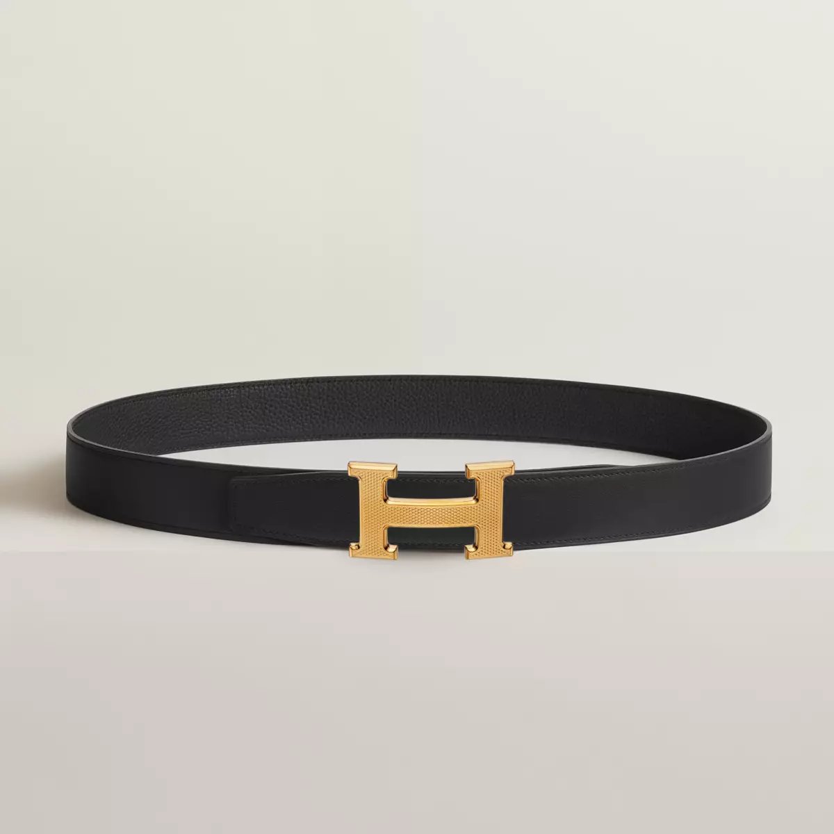 H Guillochee belt buckle & Reversible leather strap 32 mm