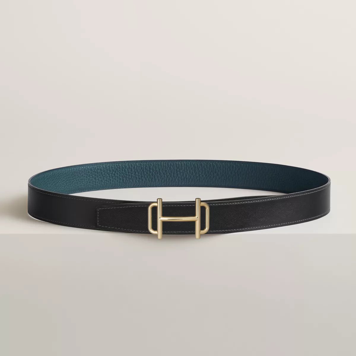 Royal belt buckle & Reversible leather strap 32 mm