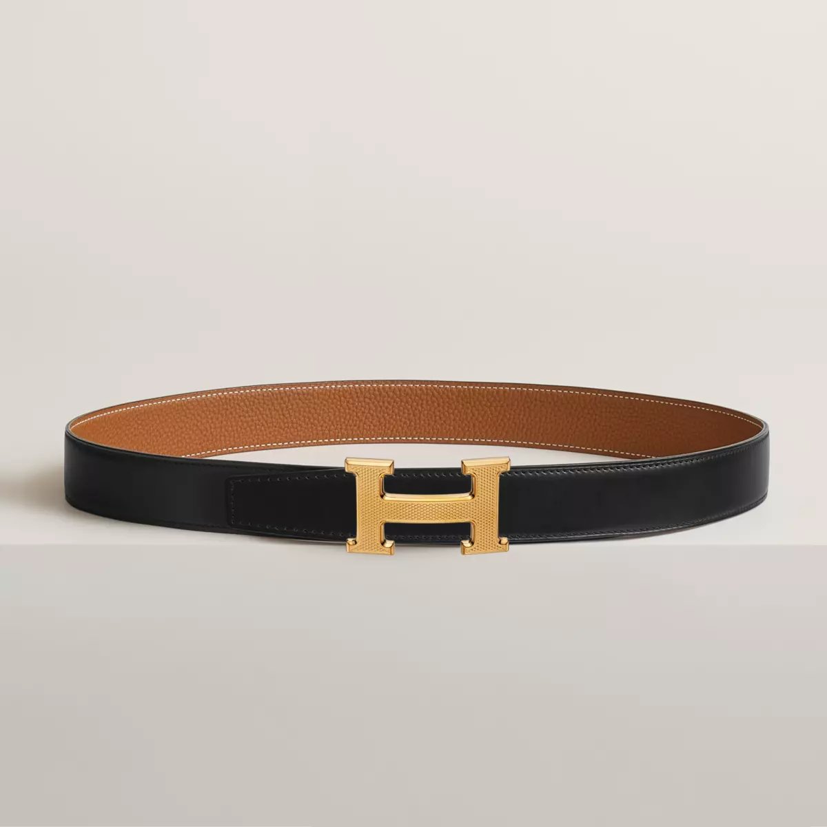 H Guillochee belt buckle & Reversible leather strap 32 mm