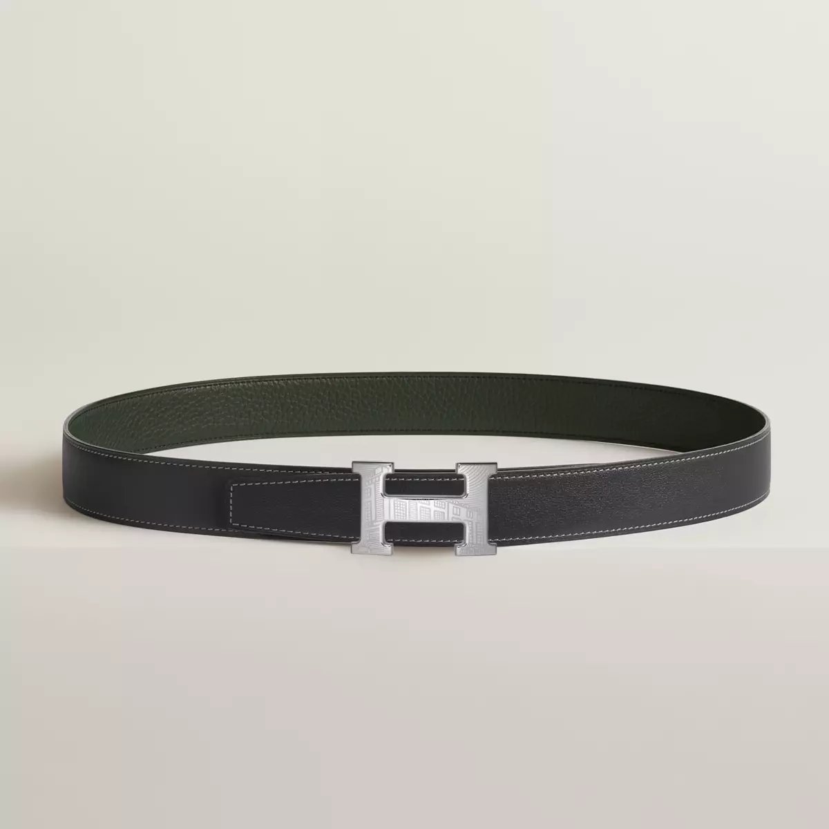 5382 Faubourg belt buckle & Reversible leather strap 32 mm