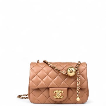 Lambskin Pearl Crush Square Flap Mini 2024