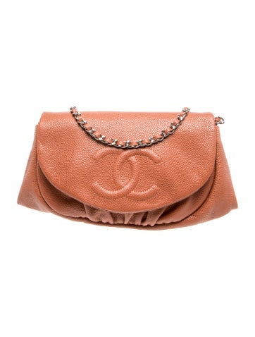 Half Moon Wallet On Chain
