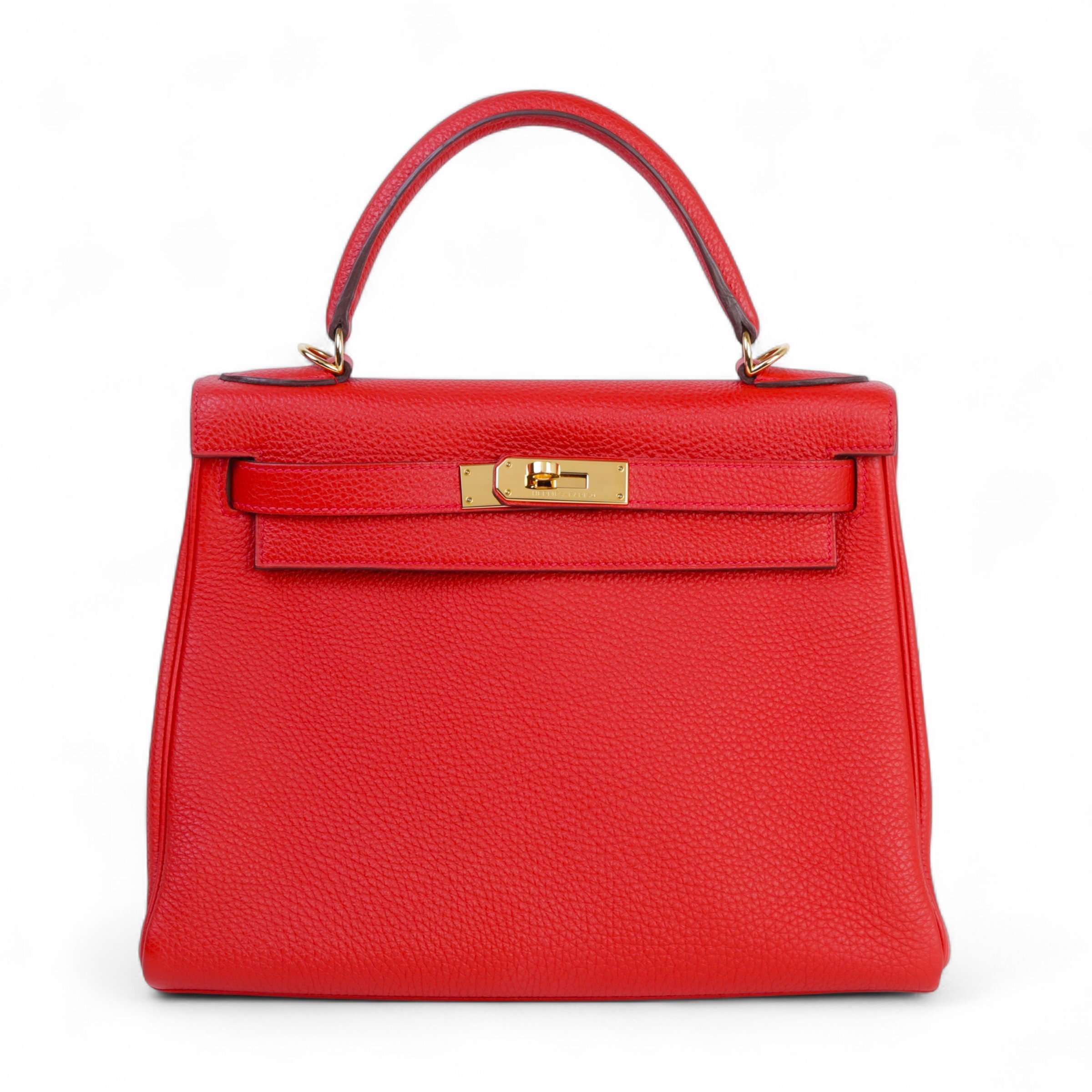 Very Good ( Rank A) HERMÈS Kelly 28 Geranium (D5) Togo Gold hardware Square P (2012)