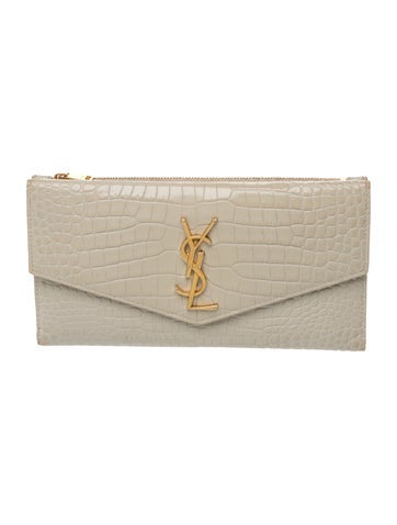 Embossed Leather Uptown