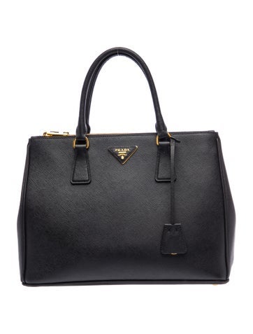 Saffiano Leather Galleria Double Zip Large