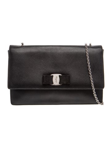 Vara Bow Clutch