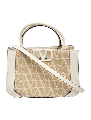 Monogram a Garavani VLogo Small
