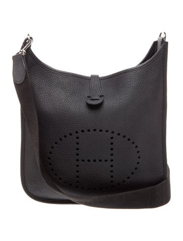 Clemence Evelyne III 29