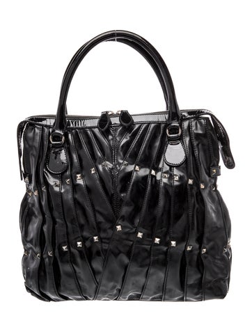 Rockstud Bucket Bag