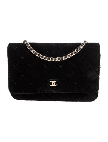 Velvet Classic Wallet On Chain